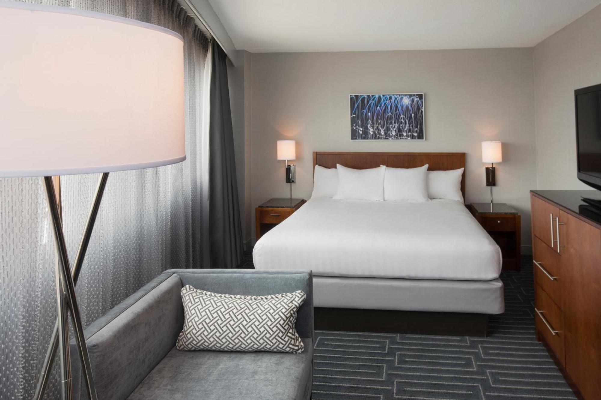 Hyatt Regency 4*